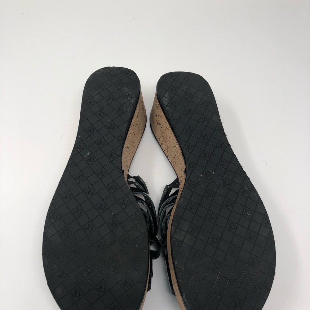 Donald J Pliner wedged sandals. (Women’s 12) - Picture 4 of 6